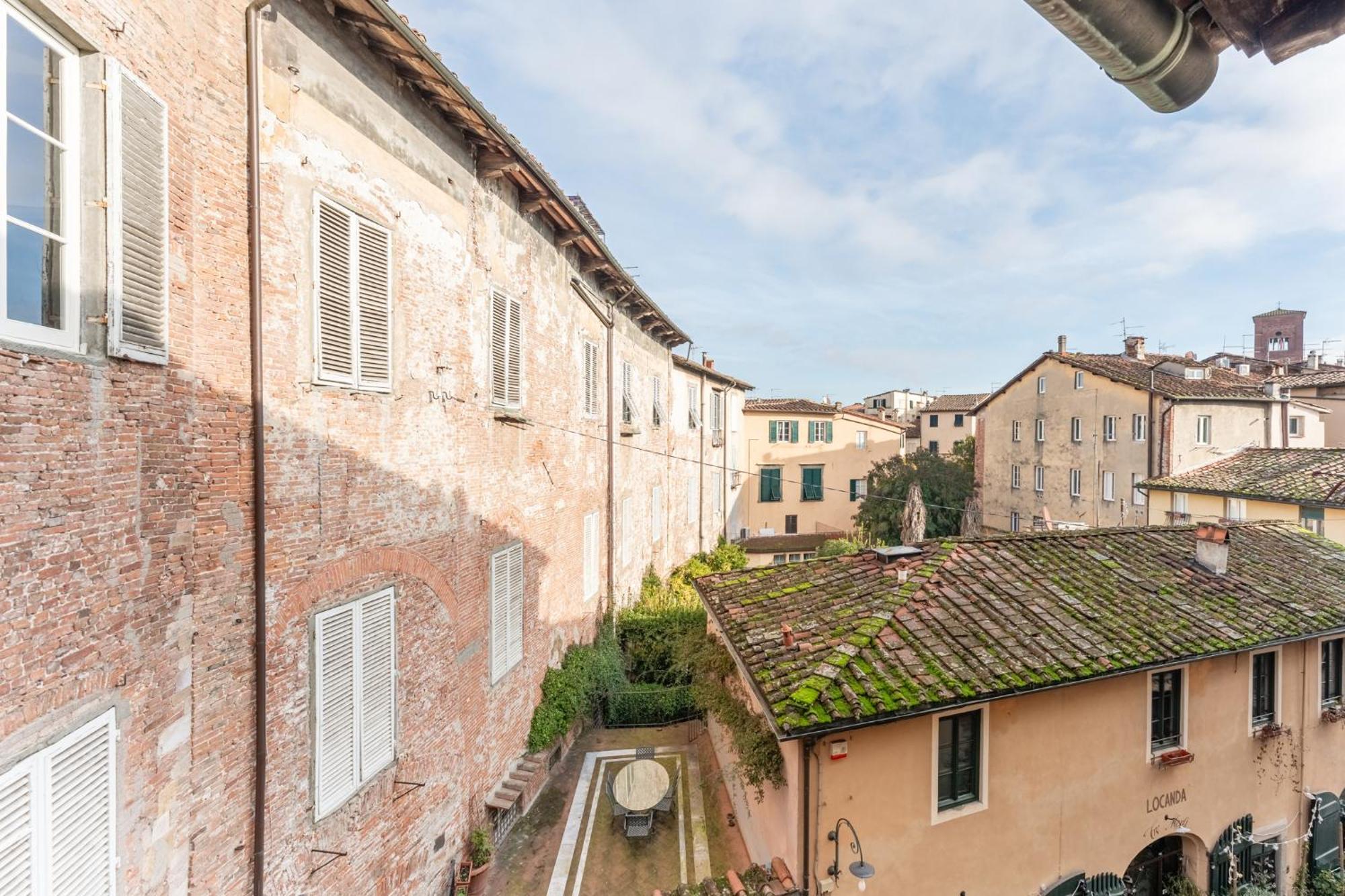 Apartment Anfiteatro Luxury - Affitti Brevi Italia Lucca